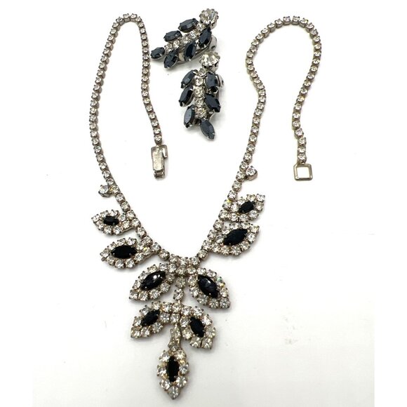 Vintage Black & Clear Rhinestone Bib Necklace Set Clip-On Earrings 1950s Glam - Picture 1 of 12